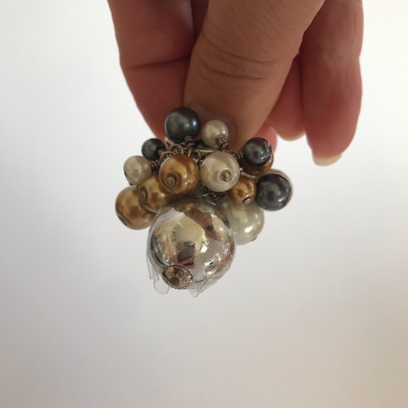 NWOT Dolce & Gabanna D&G Jewels Cocktail Ring Silver White Baubles Model #DJ0745 - Picture 7 of 9